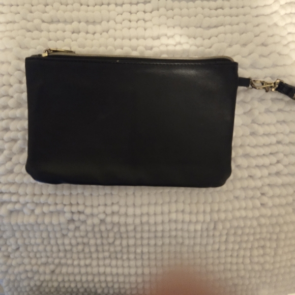 Preloved Adrienne Vittadini Womens Wristlet. - Picture 6 of 7